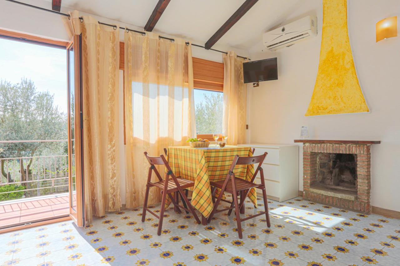 Relais Il Frantoio Aparthotel Massa Lubrense Buitenkant foto