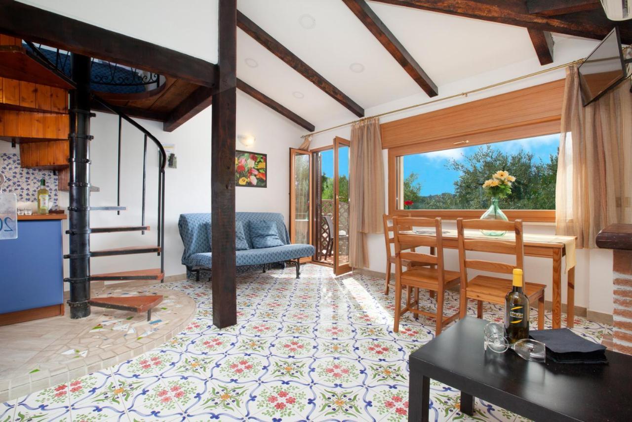 Relais Il Frantoio Aparthotel Massa Lubrense Buitenkant foto