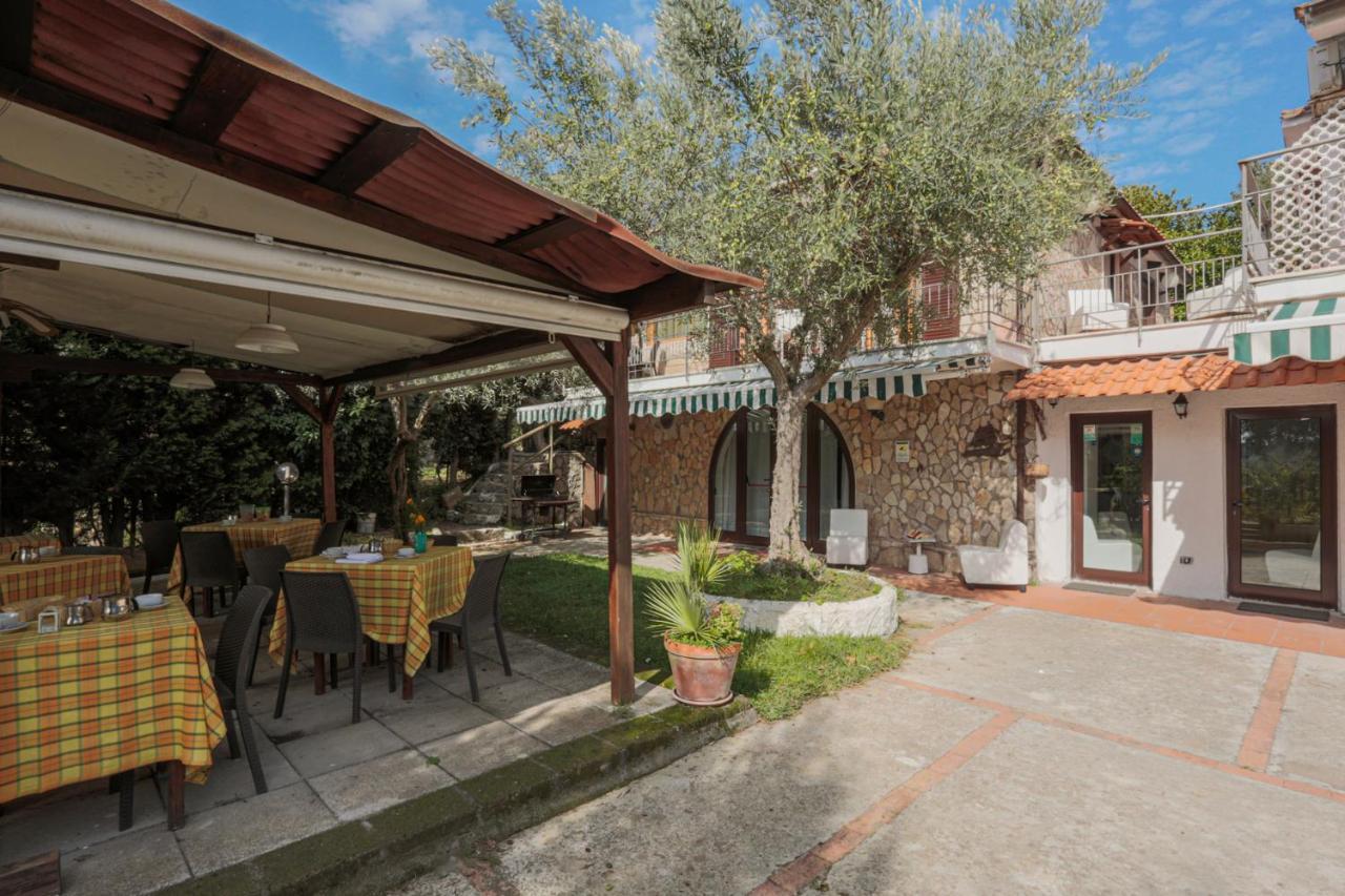 Relais Il Frantoio Aparthotel Massa Lubrense Buitenkant foto